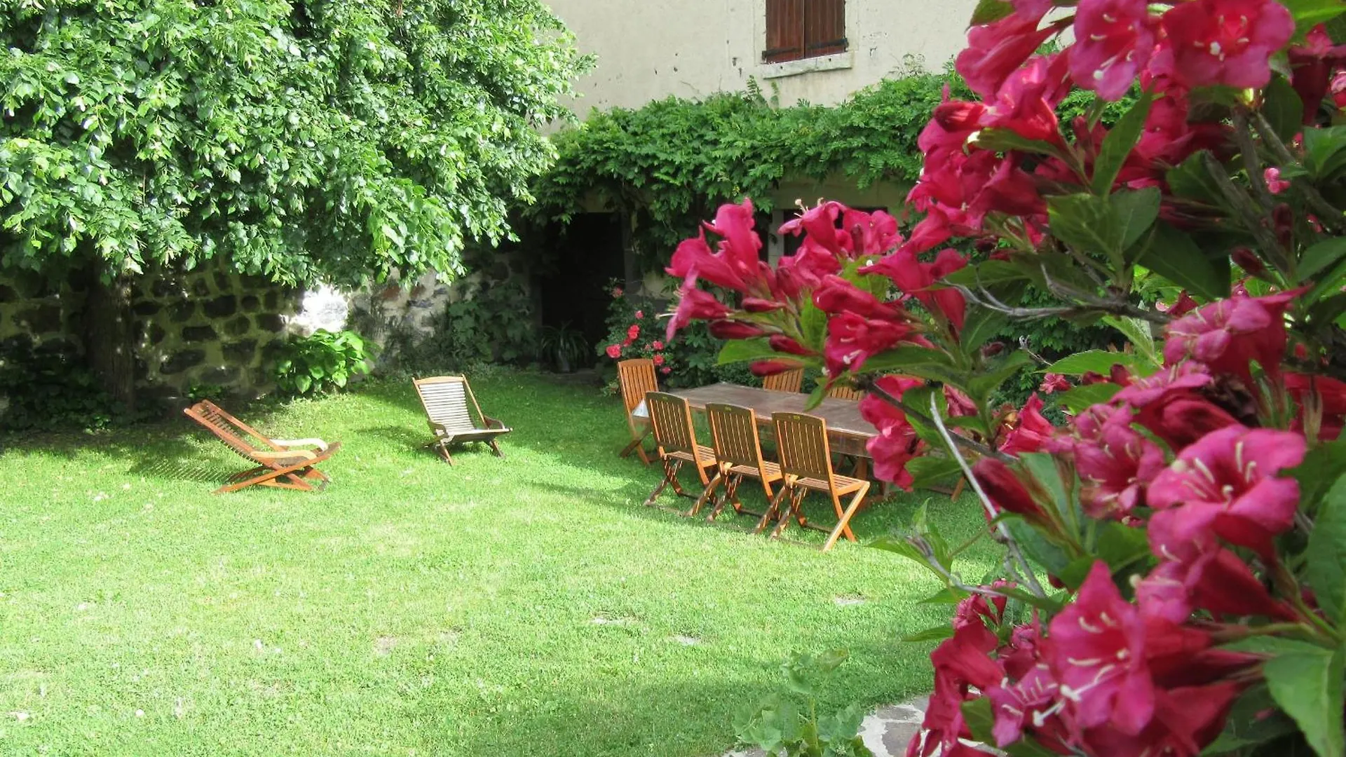 Holiday home Ferme Restauree Avec Jardin Clos Et Terrasse, Proche Puy En Velay - Fr-1-582-271 Le Monastier sur Gazeille