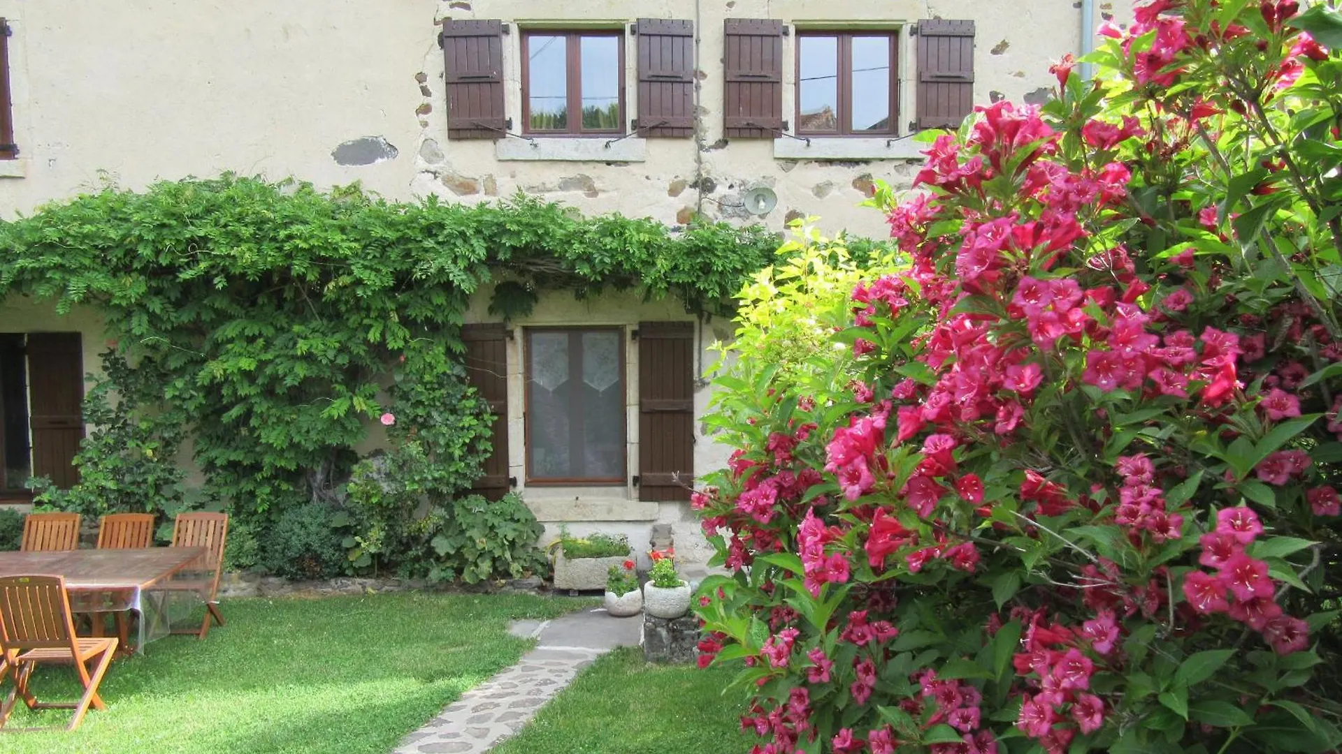 Ferme Restauree Avec Jardin Clos Et Terrasse, Proche Puy En Velay - Fr-1-582-271 Le Monastier sur Gazeille France